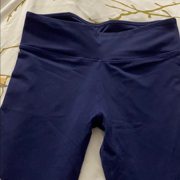 Fabletics leggings. - Picture 4 of 5